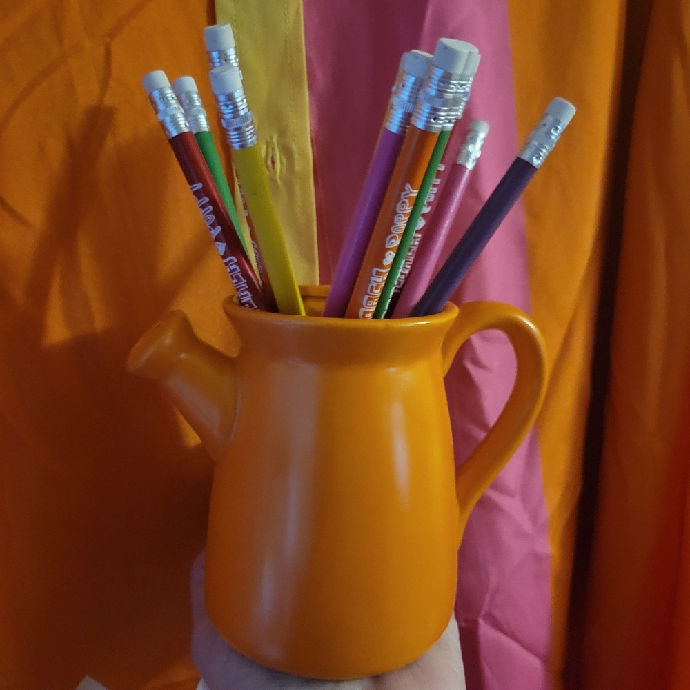 Vintage Orange Ceramic Pottery Vase Shaped Like Watering Can ~ Cute & Cheery - Picture 11 of 16